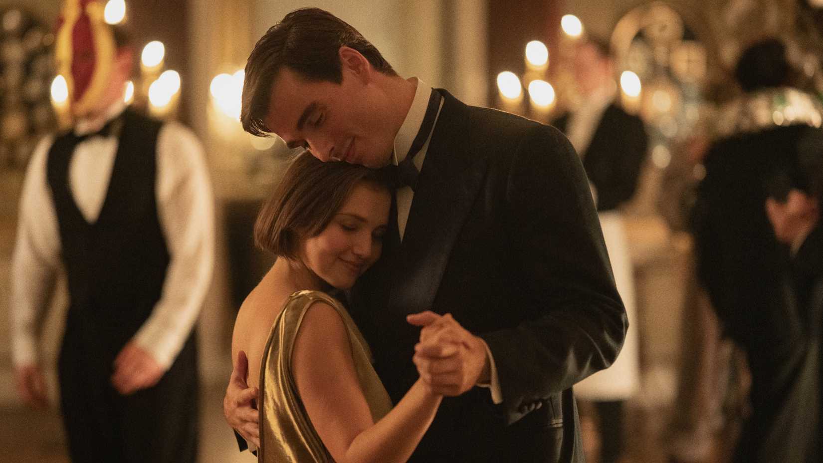 Minissérie Agatha Christie’s Seven Dials explode na Netflix e vira escolha certeira para maratonar no fim de semana - Imagem do artigo original